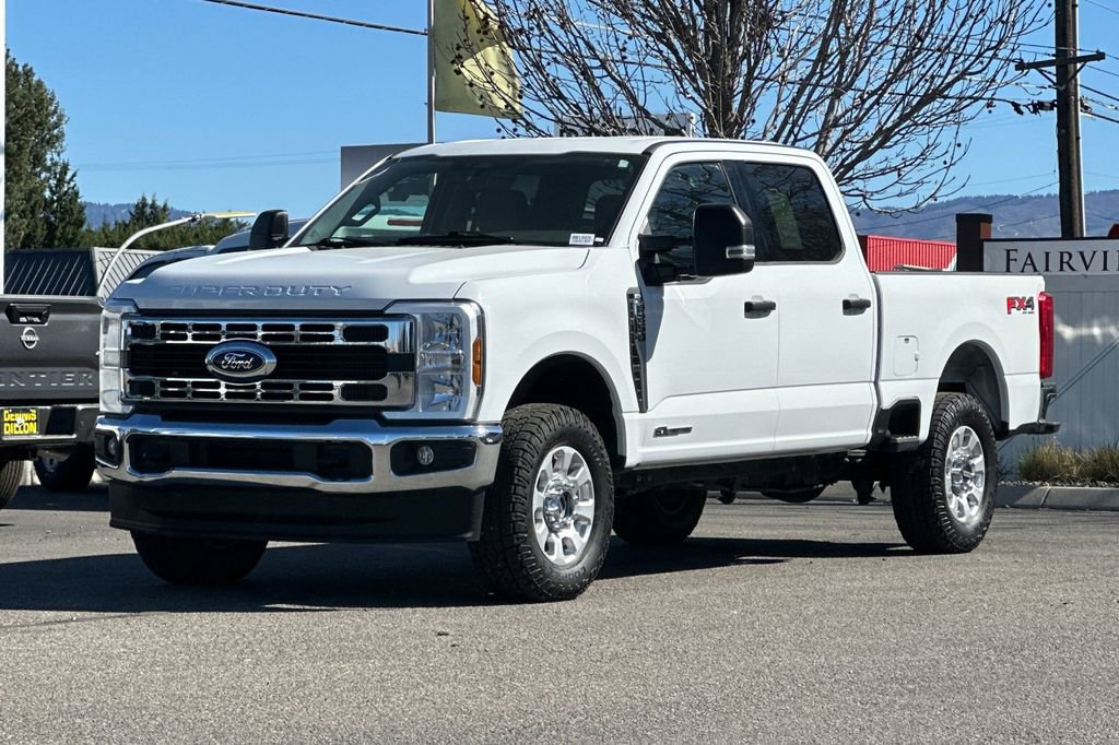Used 2024 Ford F250 XLT w/ FX4 Off-Road Package AWD/4WD image 8