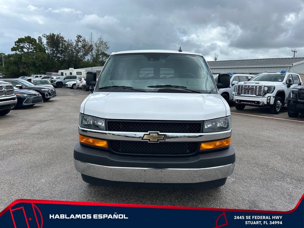 Used 2024 Chevrolet Express 3500 LT w/ LT Preferred Equipment Group RWD image 2