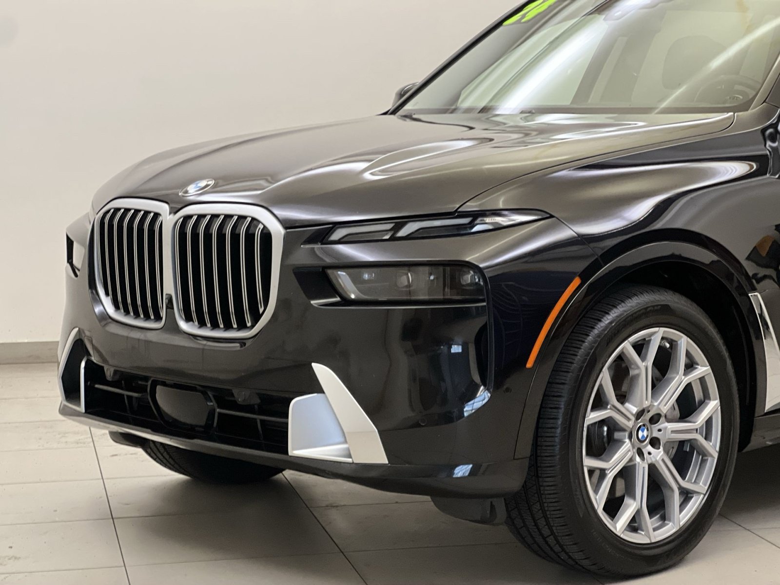 Used 2024 BMW X7 xDrive40i AWD/4WD image 29