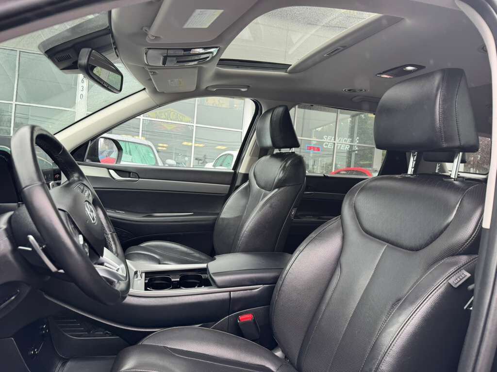 Used 2020 Hyundai Palisade SEL w/ Premium Package AWD/4WD image 6