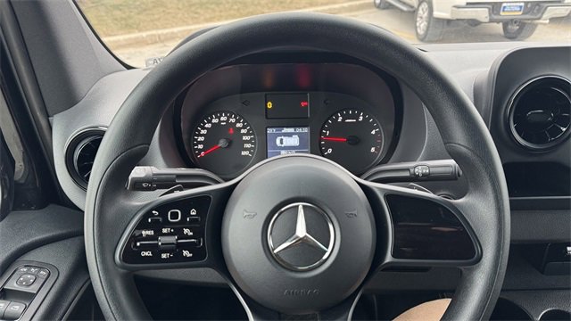 Used 2020 Mercedes-Benz Sprinter 3500 image 28