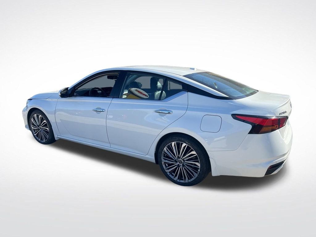 Certified 2024 Nissan Altima 2.5 SL image 48