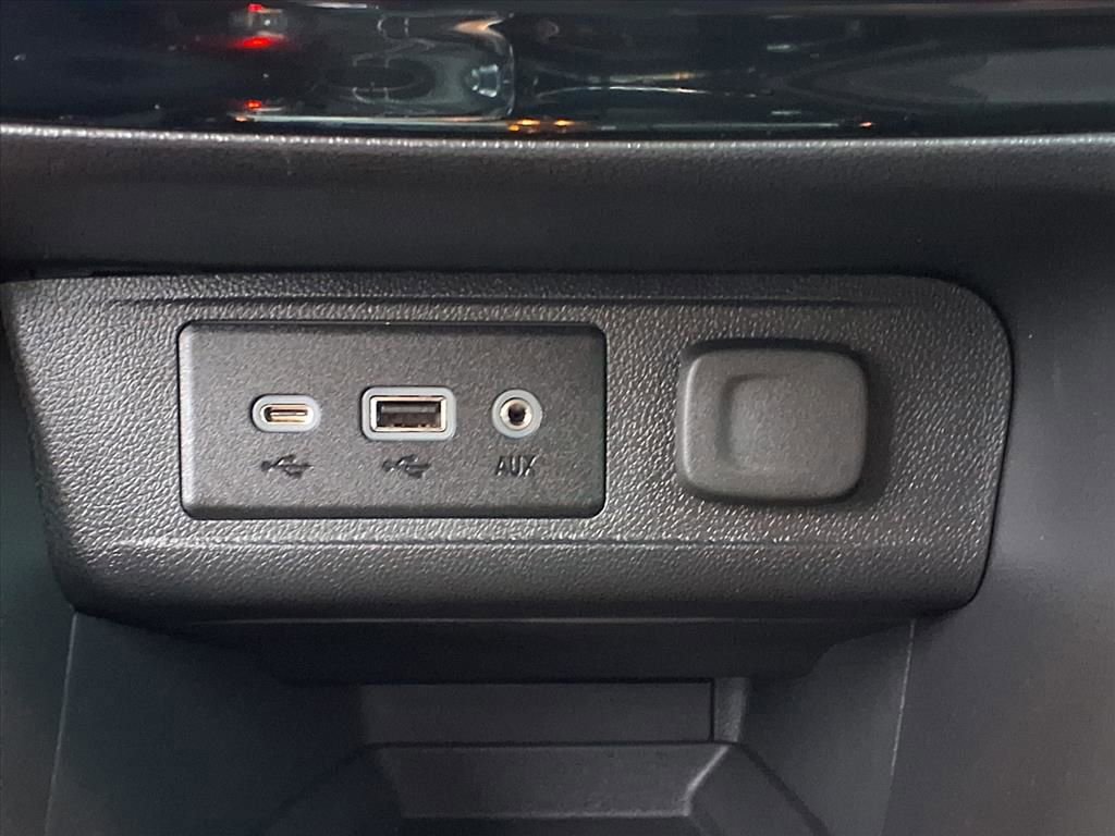 Used 2023 Buick Encore GX Preferred FWD image 5