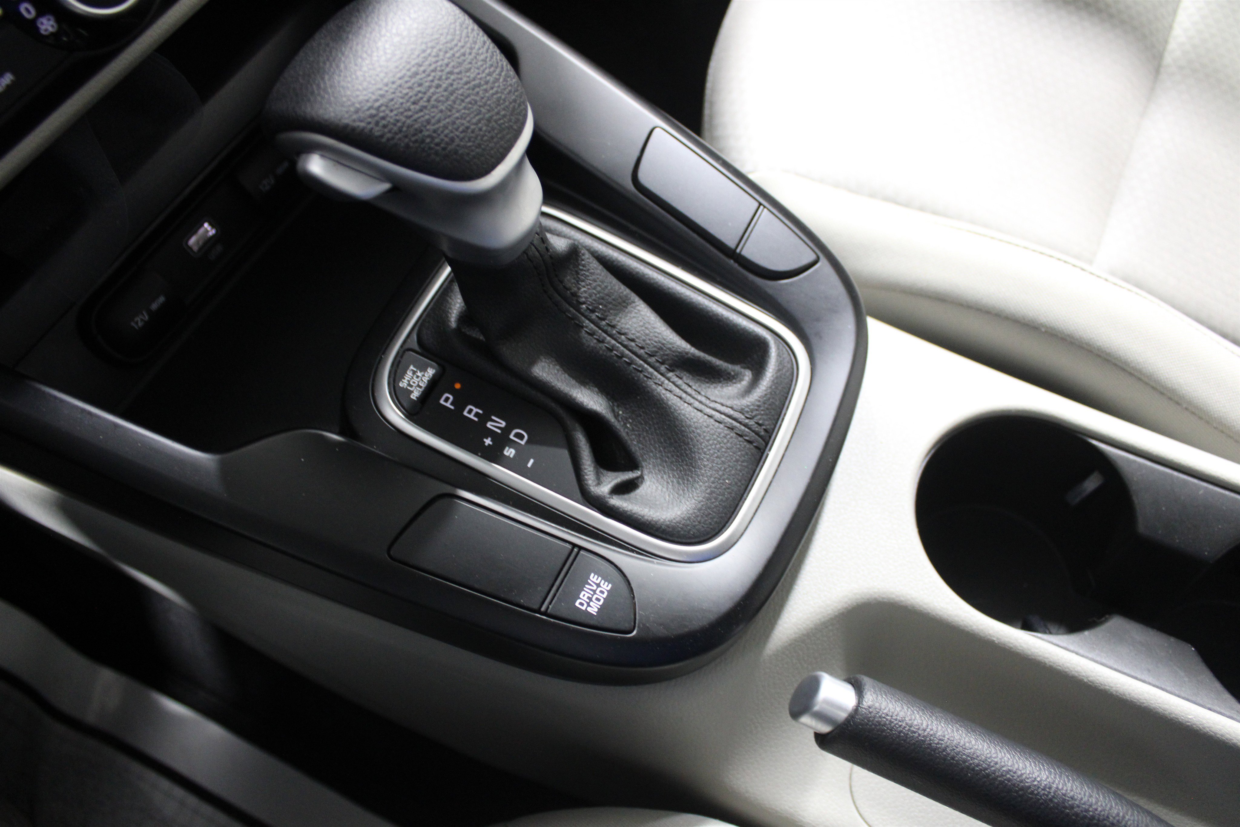 Used 2024 Kia Soul LX w/ Option Group 015 image 17