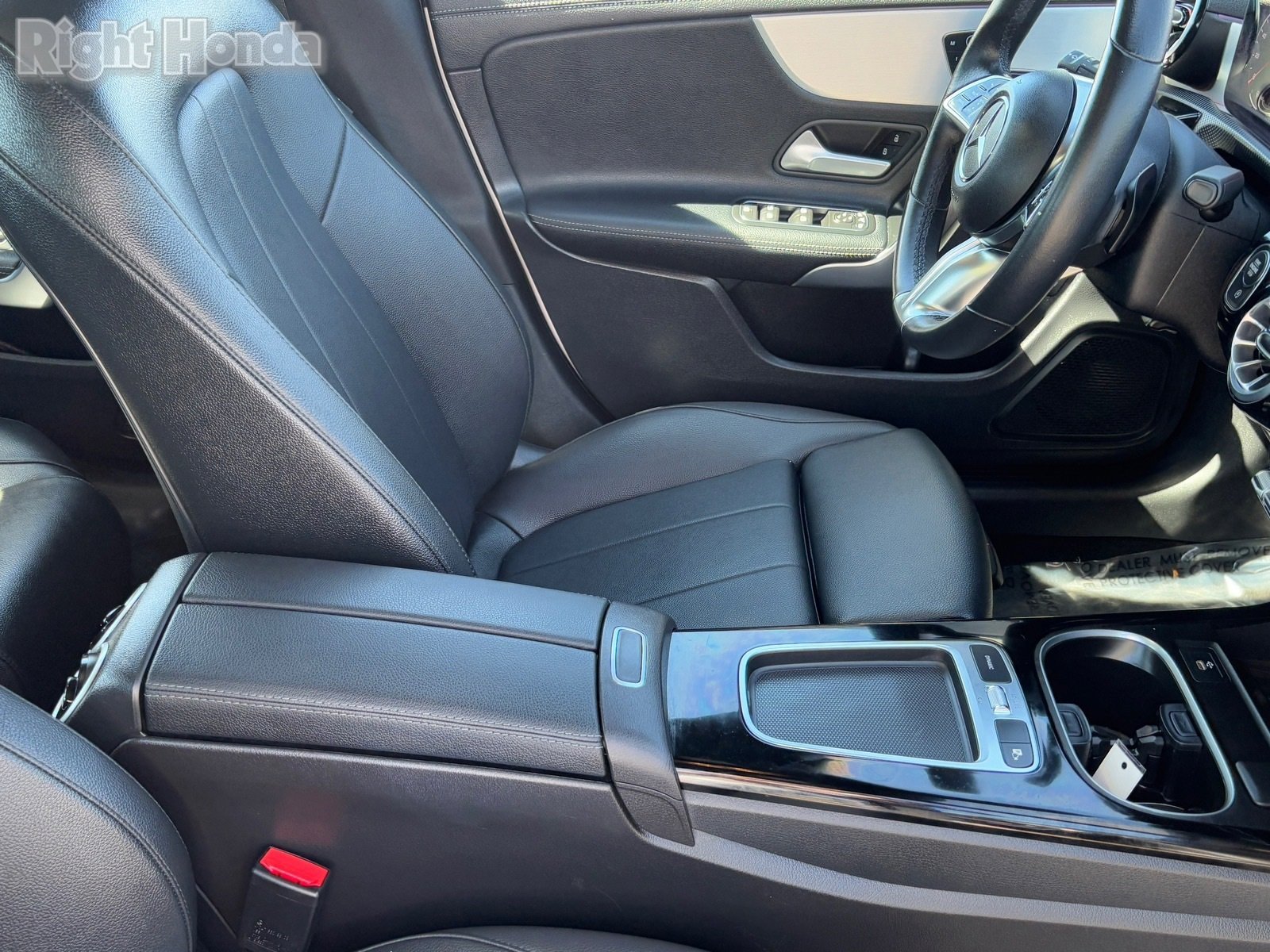 Used 2025 Mercedes-Benz CLA 250 4MATIC image 12