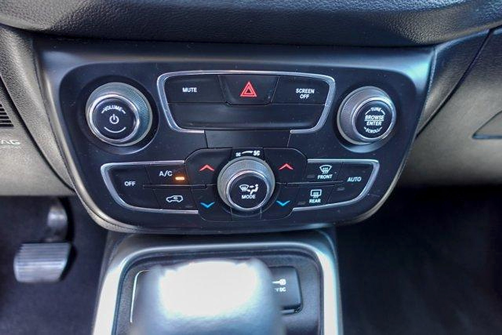 Used 2019 Jeep Compass Sport FWD image 19