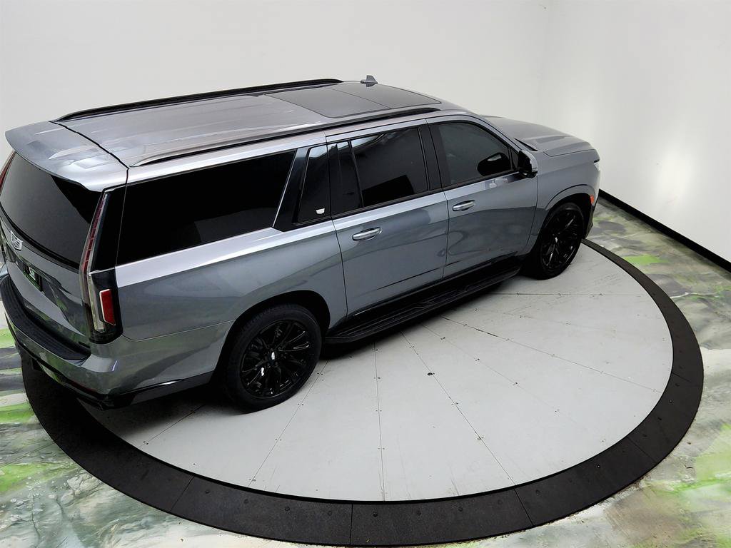 Used 2022 Cadillac Escalade ESV Sport Platinum w/ LPO, ONYX Package AWD/4WD image 35