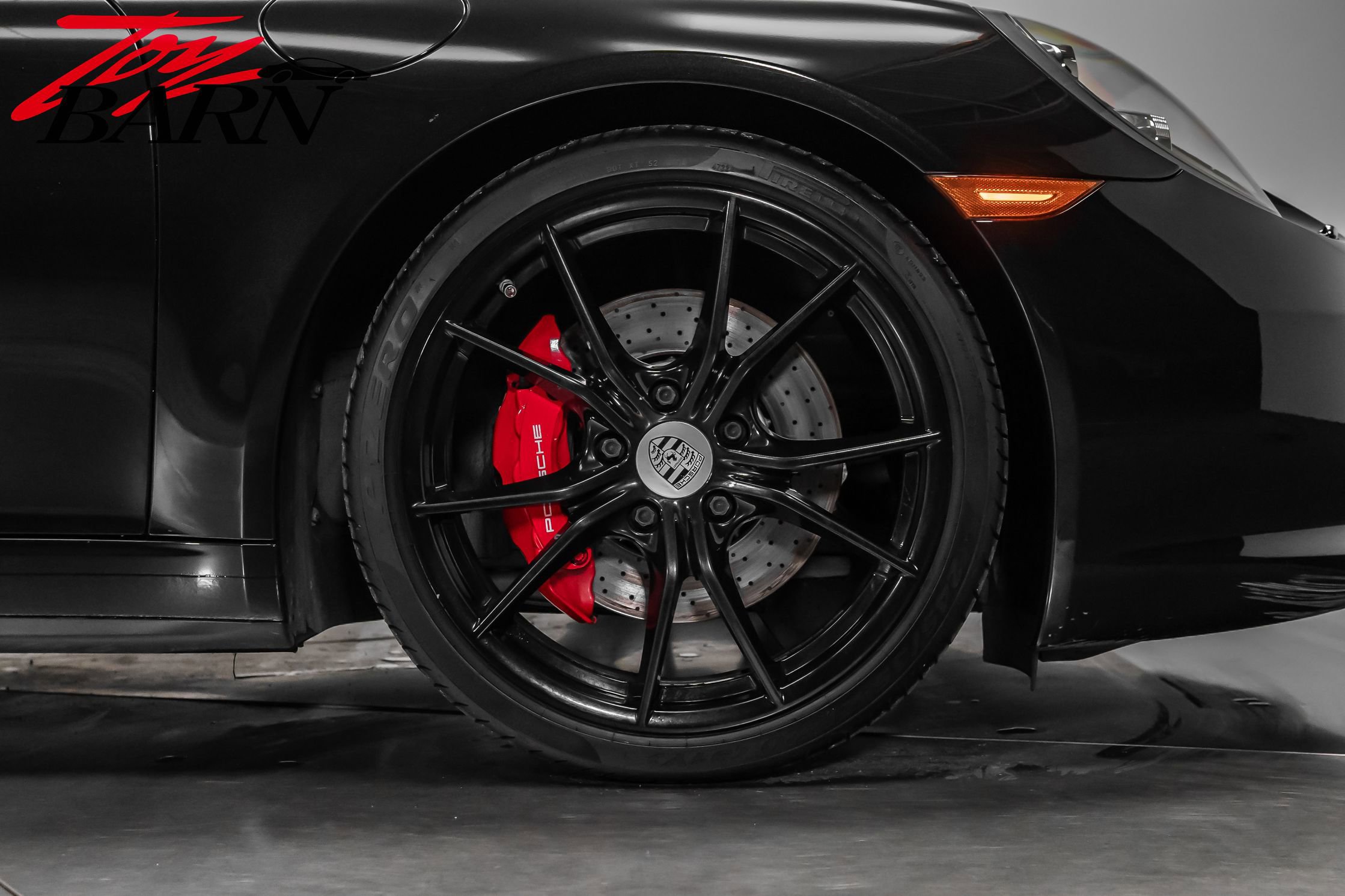 Used 2017 Porsche 911 Carrera 4S image 24