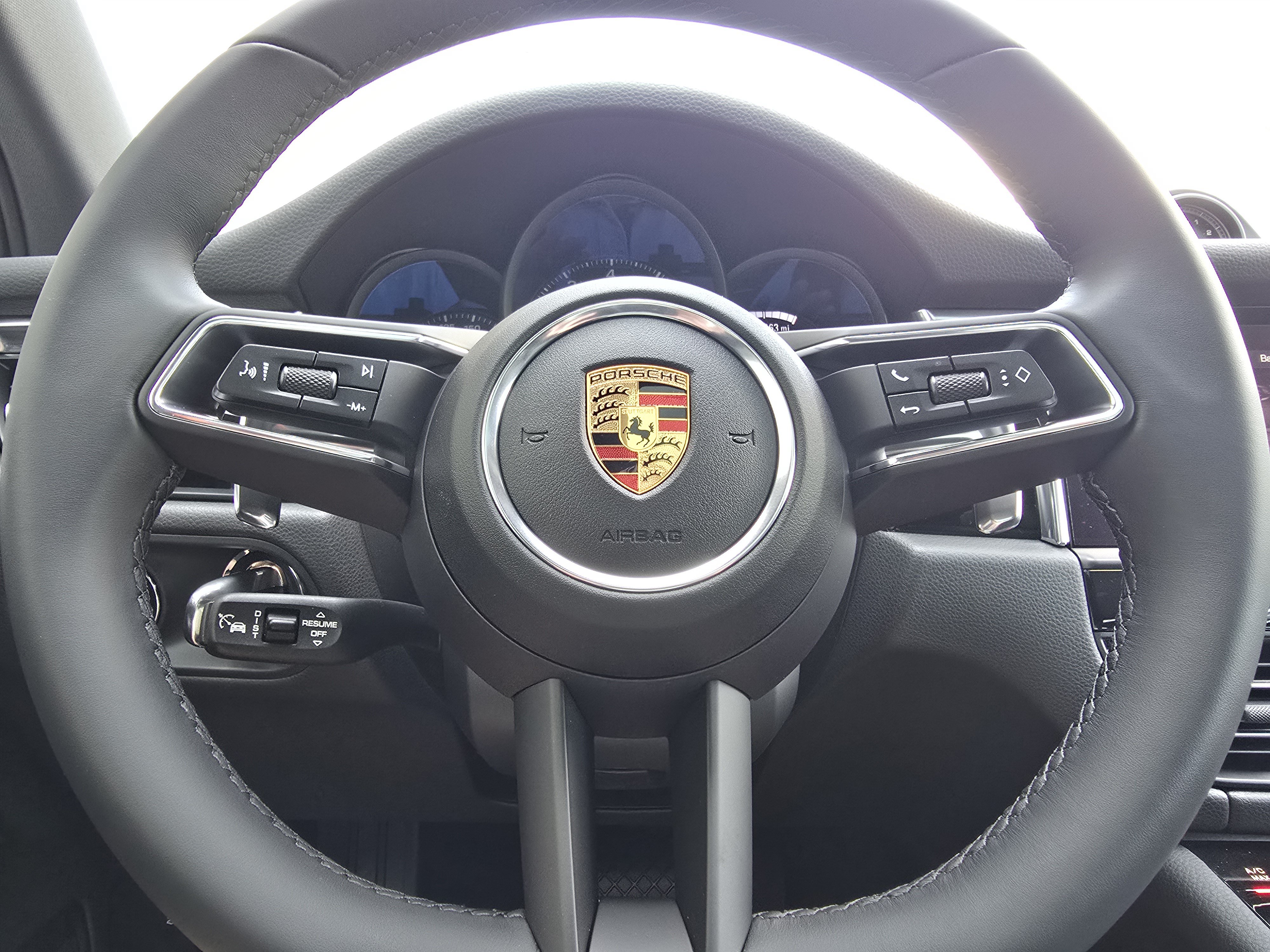 New 2026 Porsche Macan AWD/4WD image 24