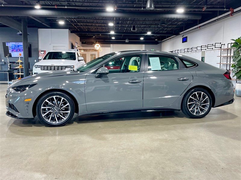 Used 2020 Hyundai Sonata Limited image 2