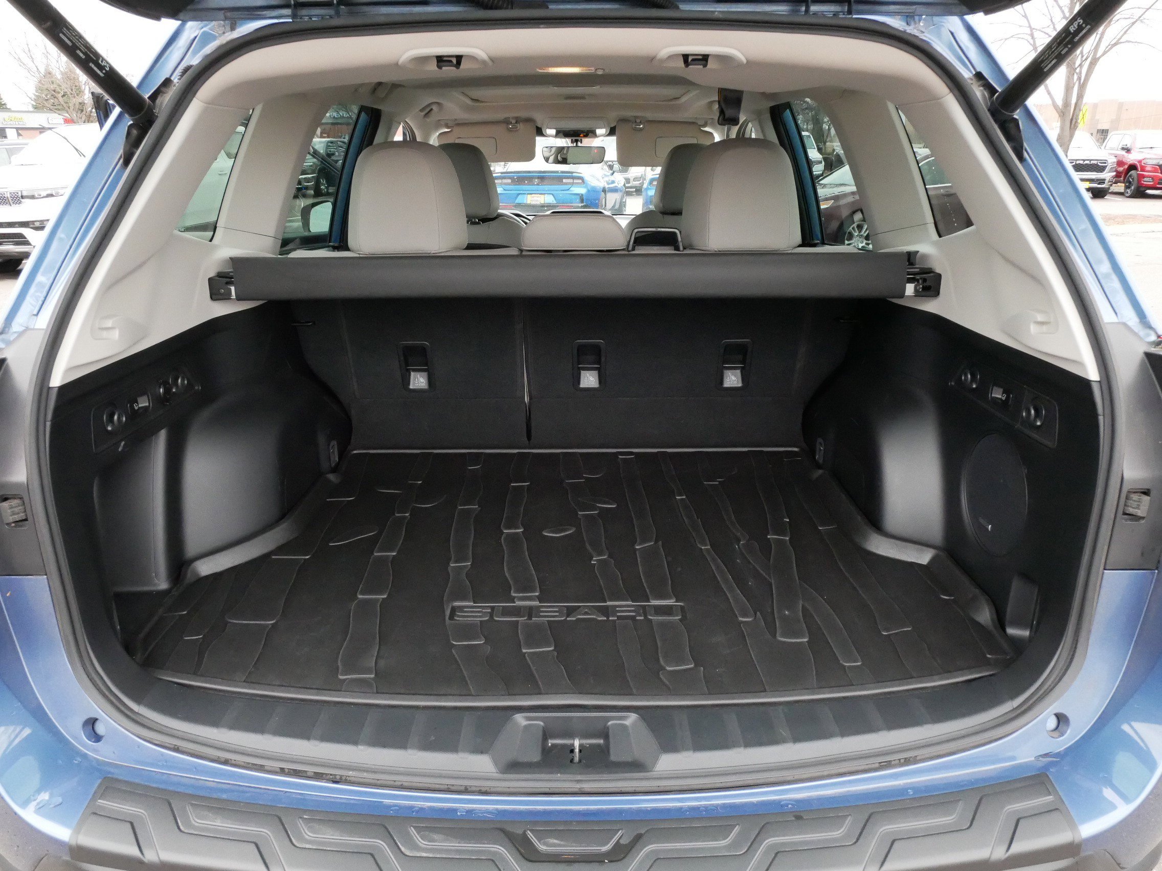 Used 2023 Subaru Forester Limited image 18