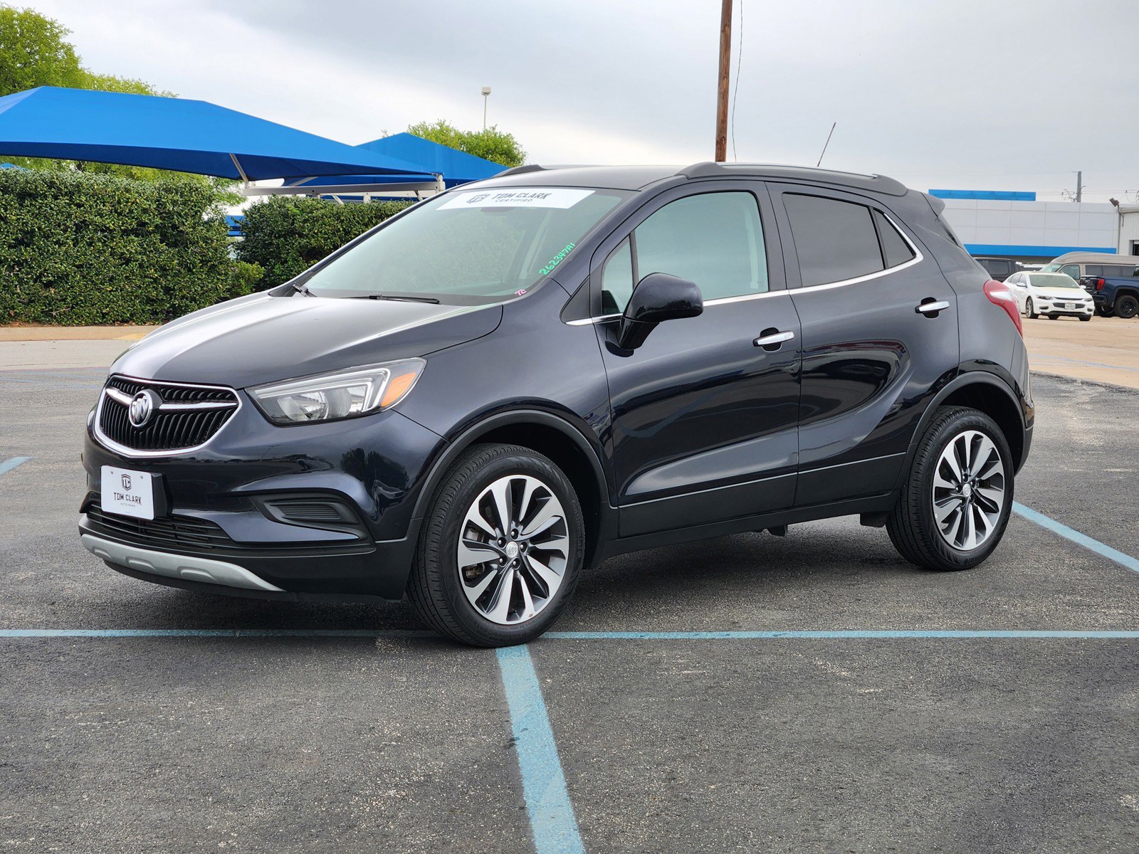 Used 2022 Buick Encore Preferred w/ Safety Package image 2
