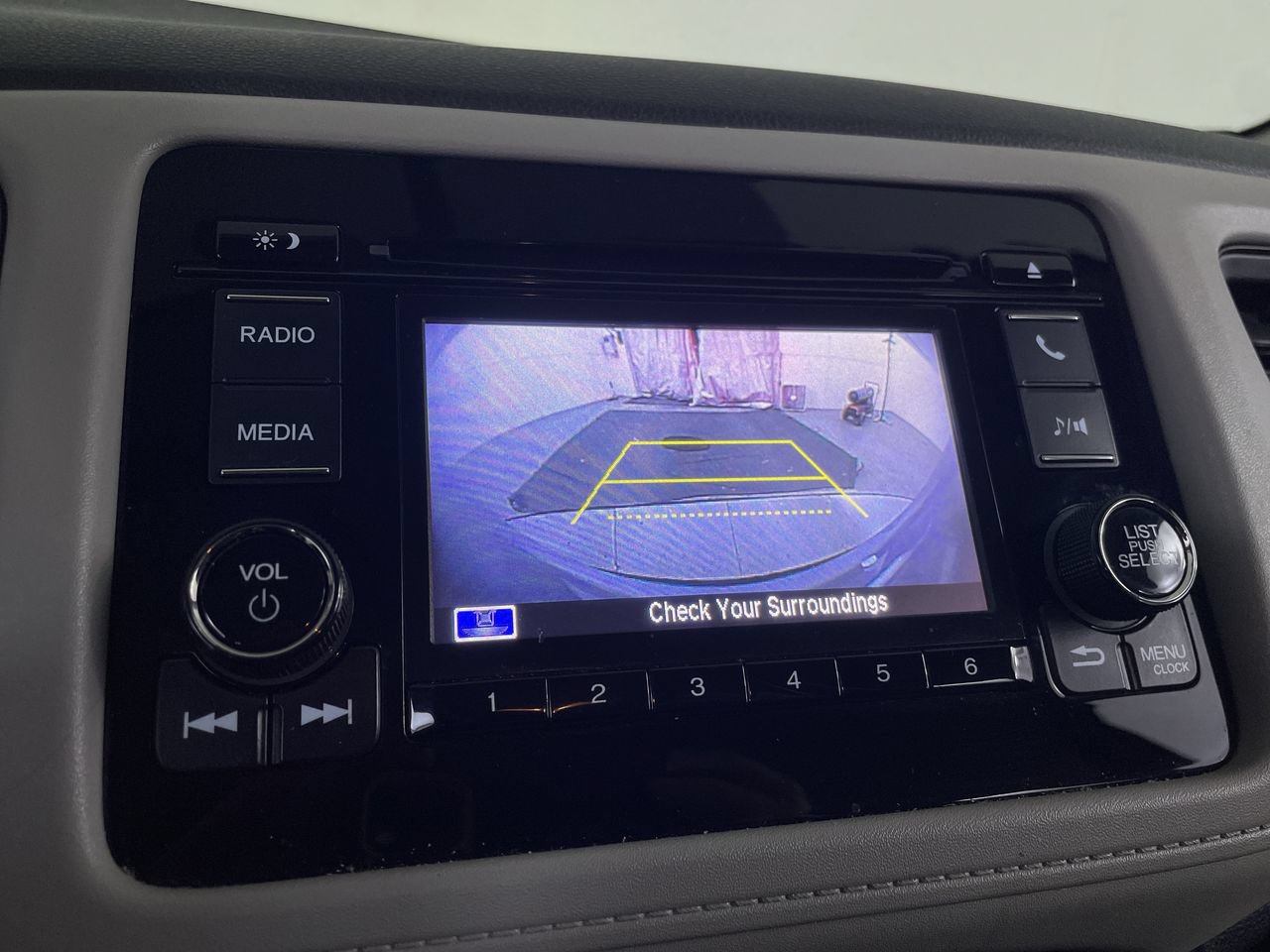 Used 2021 Honda HR-V LX image 15