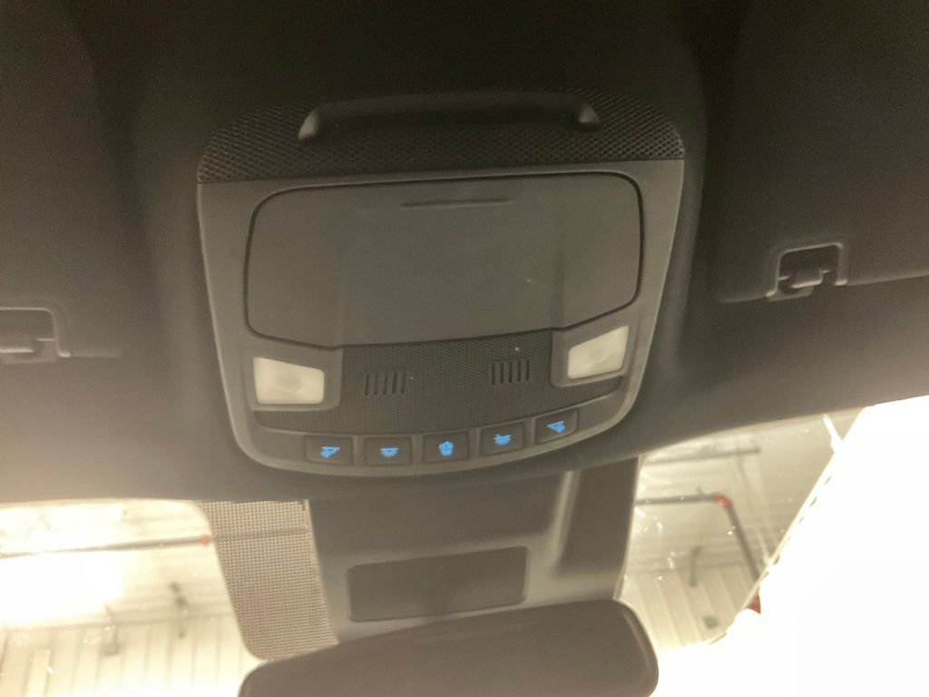Used 2021 Ford Expedition Max XLT AWD/4WD image 25
