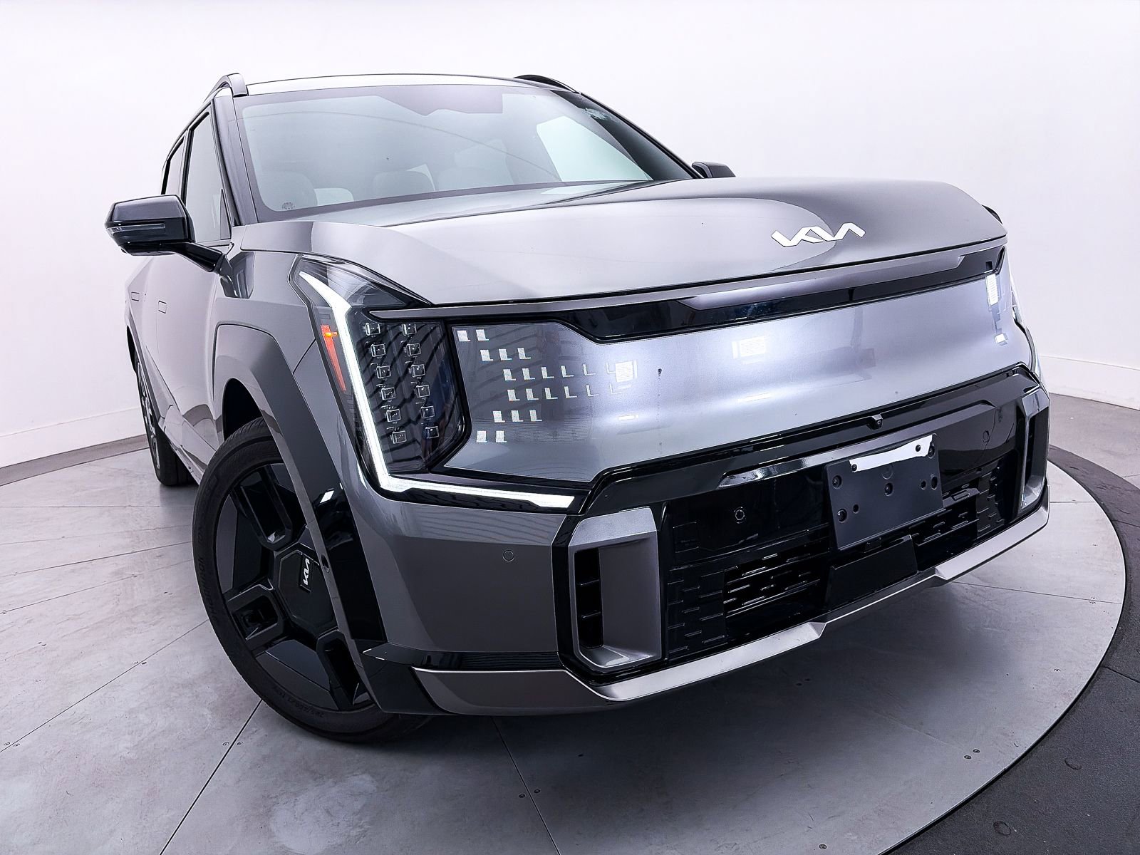 Used 2024 Kia EV9 GT-Line image 10