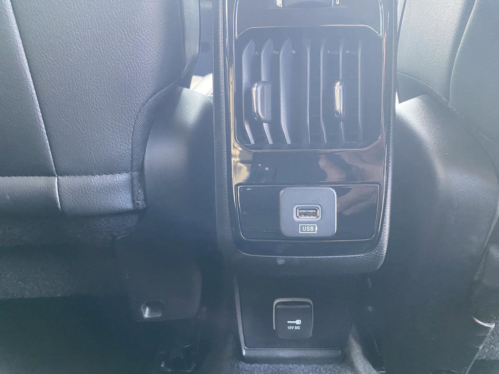 Used 2022 Jeep Compass Limited image 25