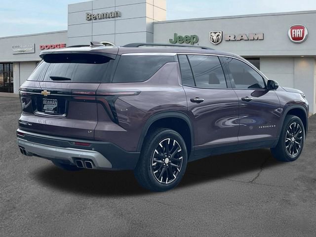 Used 2024 Chevrolet Traverse LT w/ Enhanced Driving Package AWD/4WD image 7