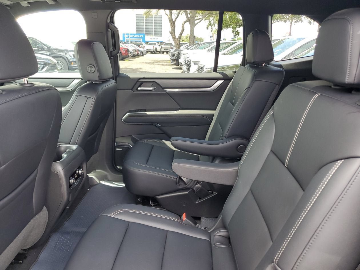 New 2026 GMC Acadia Elevation w/ Elevation Premium Package FWD image 11