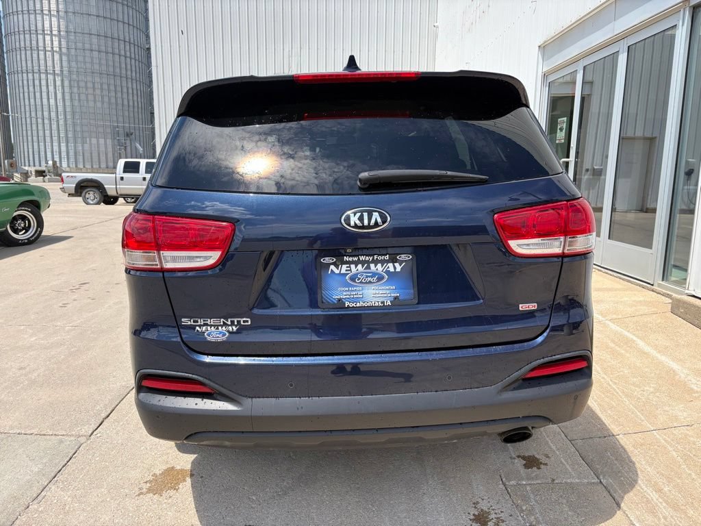 Used 2018 Kia Sorento FWD image 6