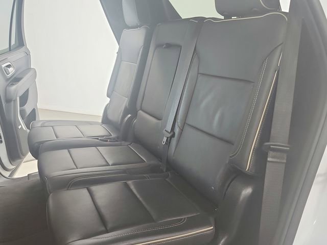 Used 2024 GMC Yukon SLT RWD image 37