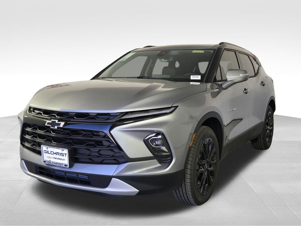New 2026 Chevrolet Blazer LT w/ LPO, Black Grille Bar Package FWD image 3