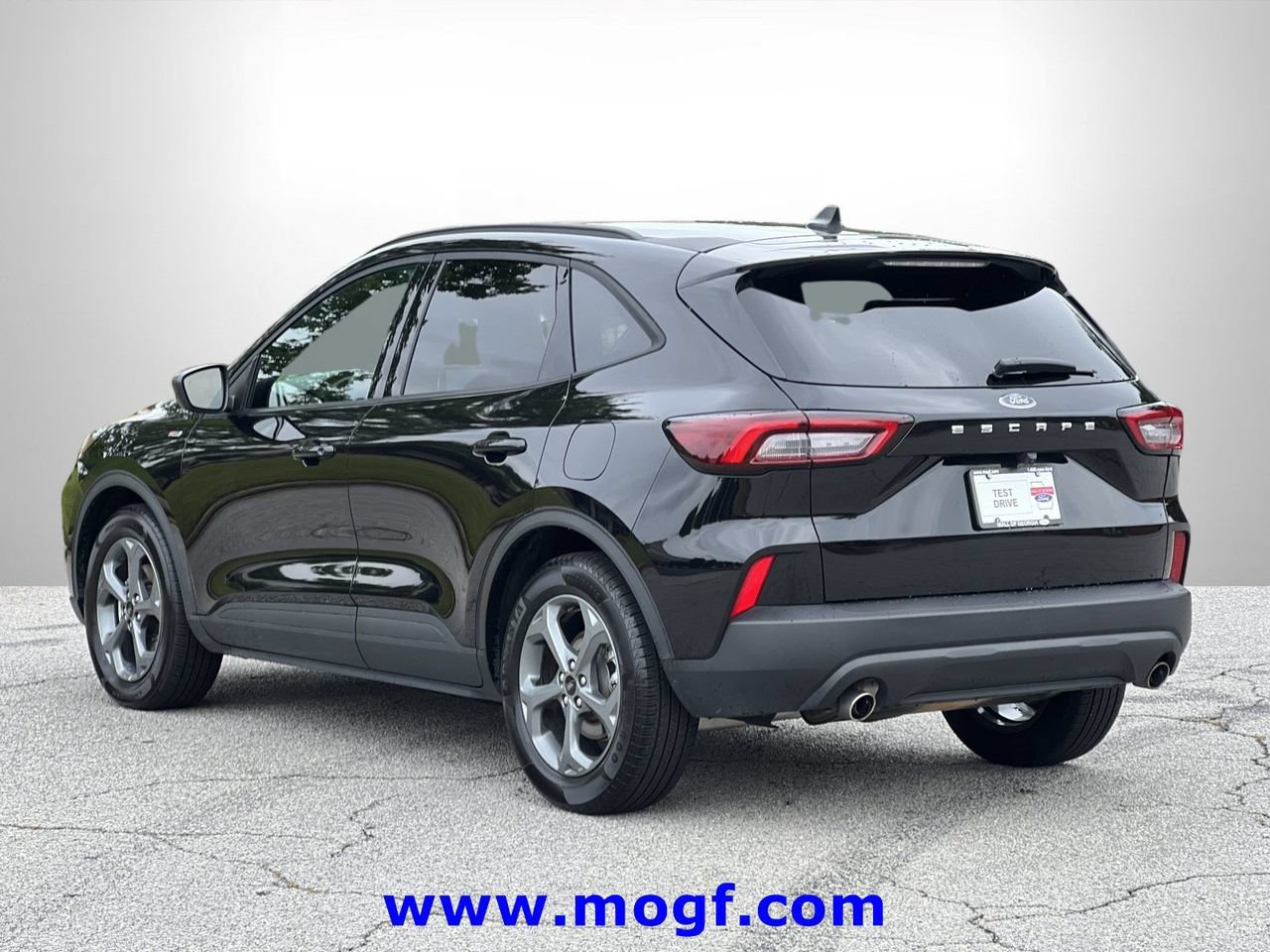 Used 2025 Ford Escape ST-Line FWD video 2