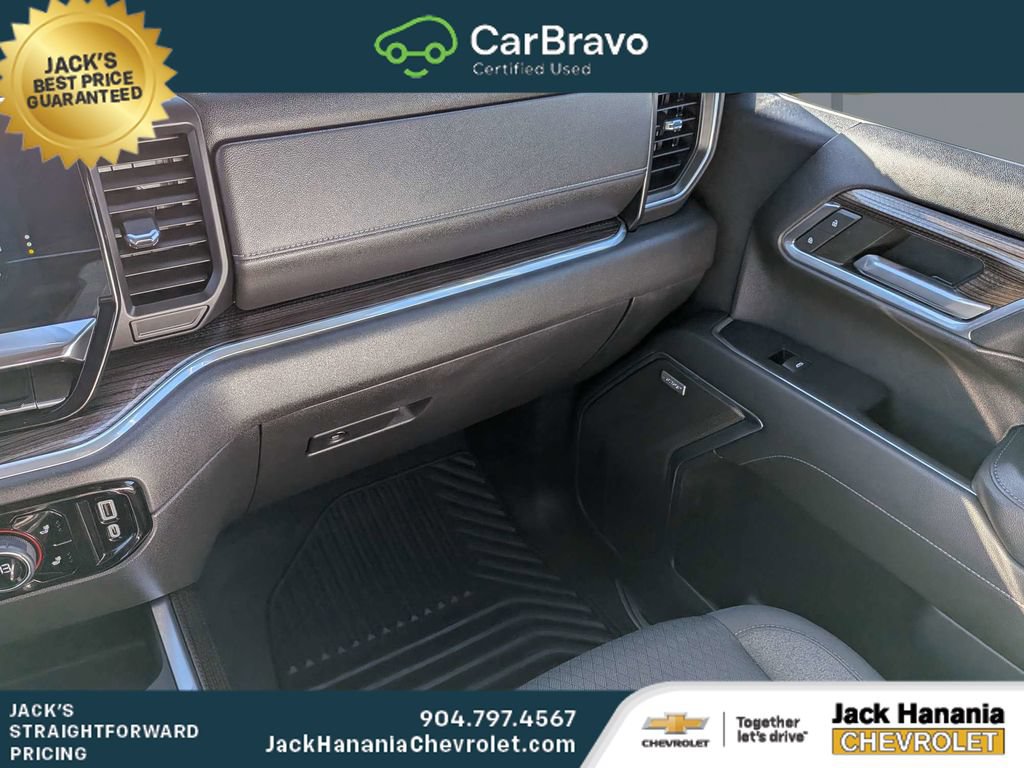 Certified 2022 Chevrolet Silverado 1500 RST w/ Convenience Package II AWD/4WD image 18