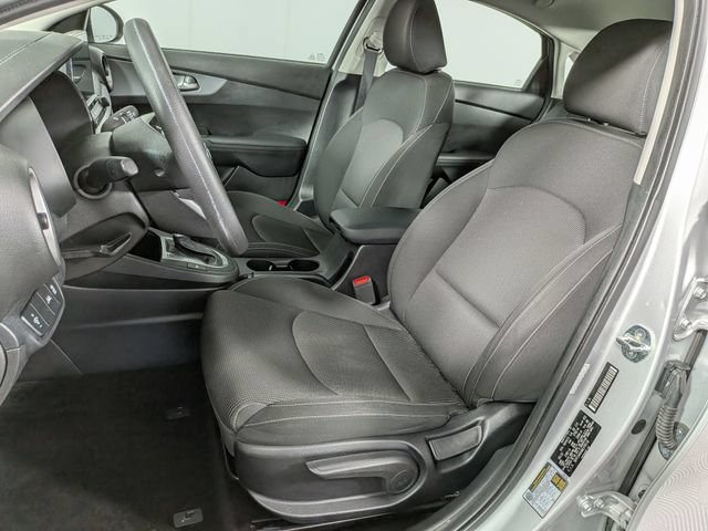 Used 2021 Kia Forte LXS FWD image 12