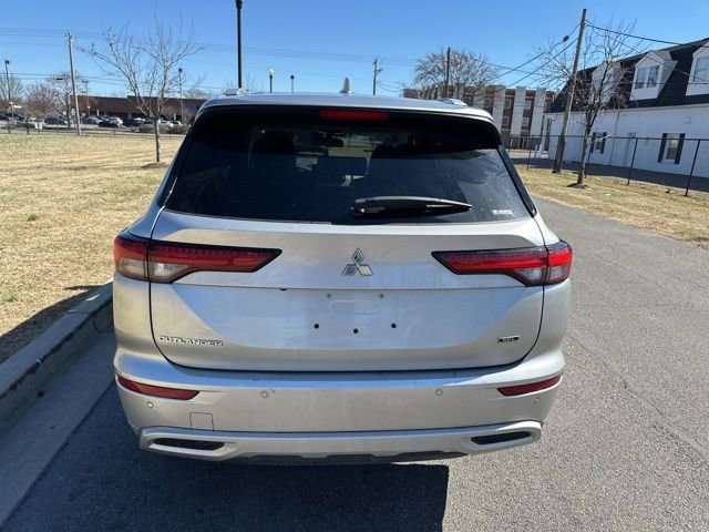 Used 2022 Mitsubishi Outlander SEL image 14