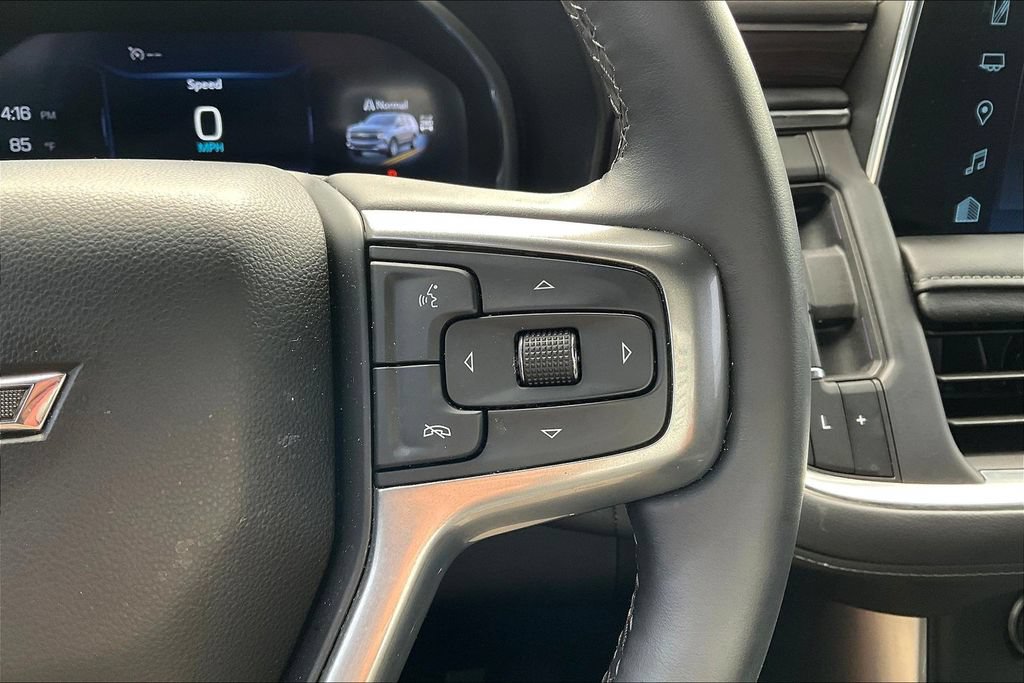 Used 2024 Chevrolet Tahoe Z71 w/ Luxury Package AWD/4WD image 11