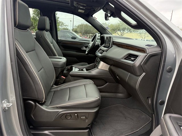 Used 2023 Chevrolet Tahoe Premier w/ Premium Package 2 image 24