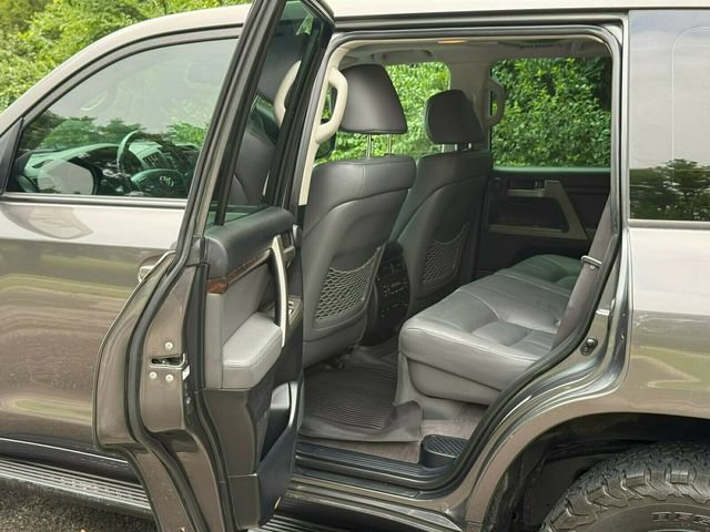 Used 2008 Toyota Land Cruiser AWD/4WD image 24