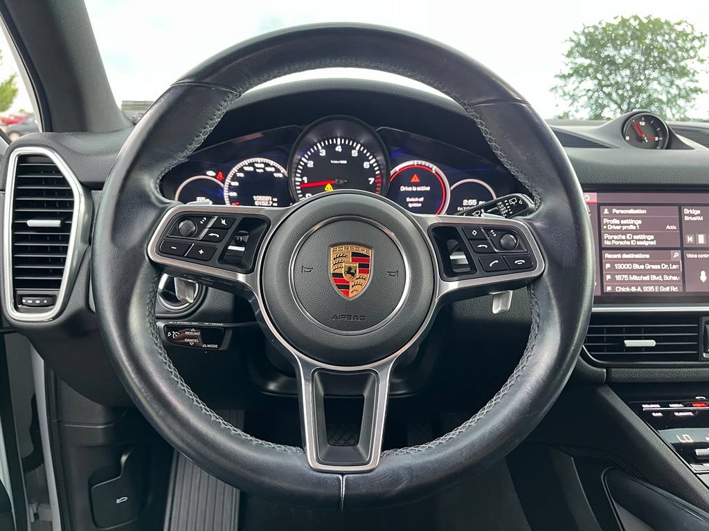 Used 2020 Porsche Cayenne AWD/4WD image 32