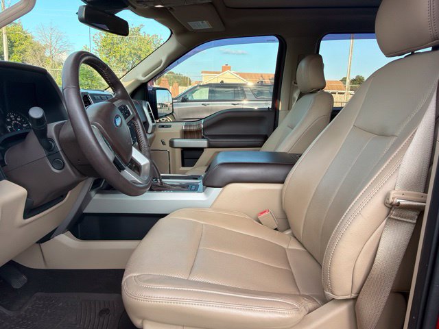Used 2018 Ford F150 Lariat w/ Equipment Group 502A Luxury AWD/4WD image 9
