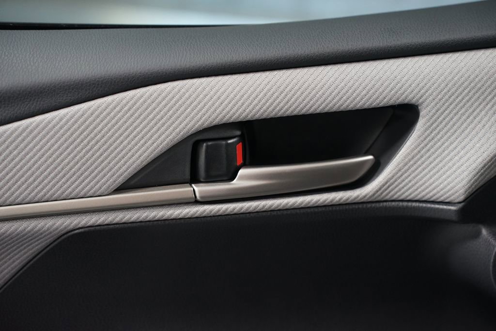 New 2026 Toyota Camry SE image 33