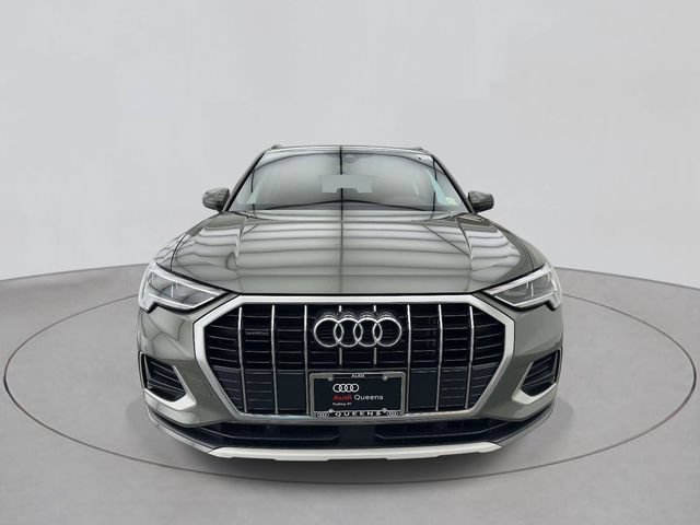 Used 2023 Audi Q3 2.0T Premium w/ Convenience Package AWD/4WD image 5