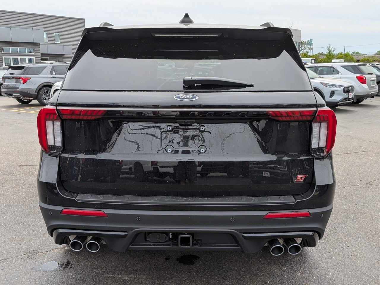 New 2026 Ford Explorer ST w/ Sun And Sound Package AWD/4WD image 5