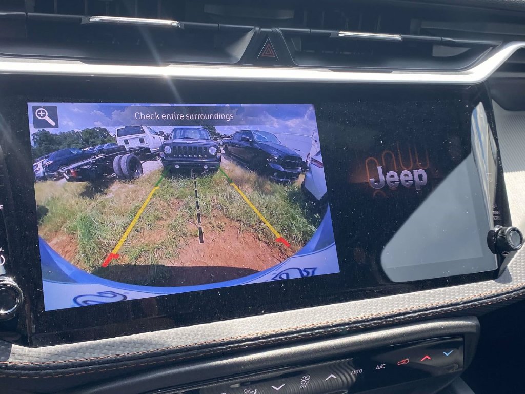 New 2026 Jeep Cherokee Limited AWD/4WD image 23