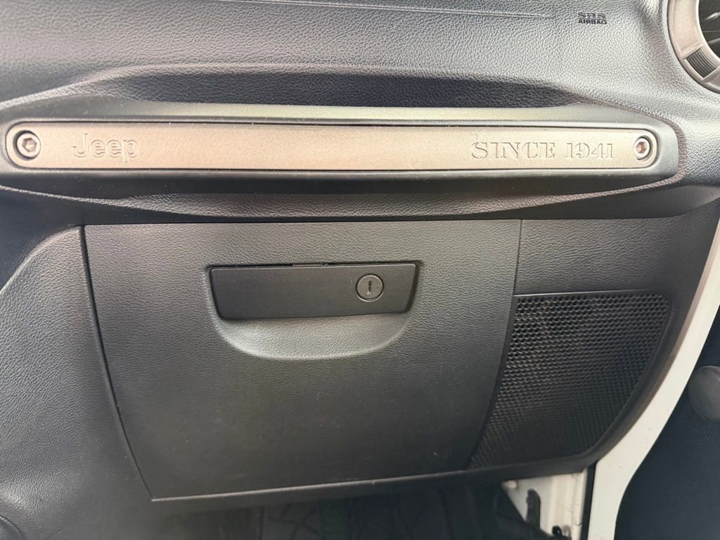 Used 2013 Jeep Wrangler Sport image 16