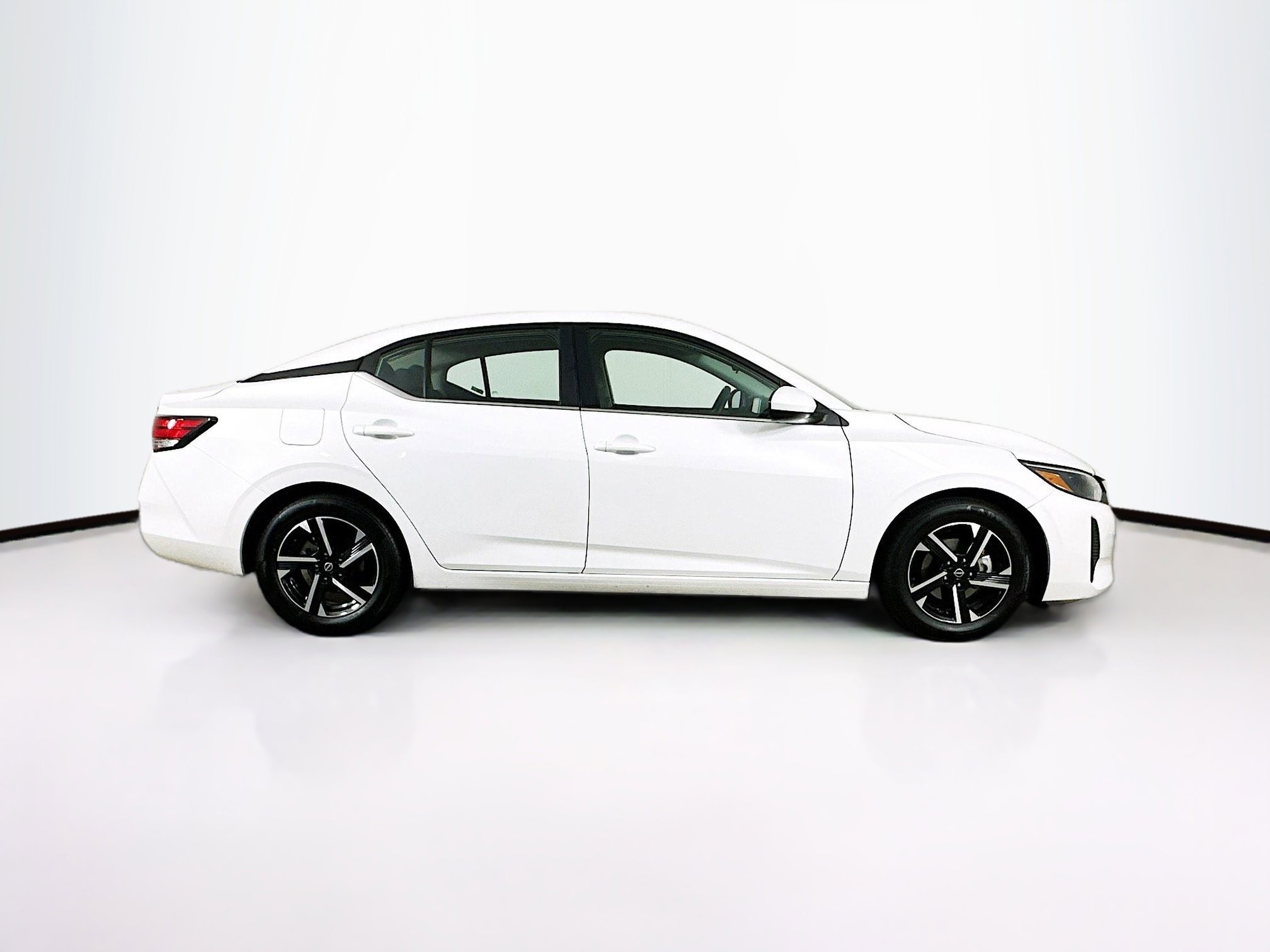 Used 2024 Nissan Sentra SV image 10