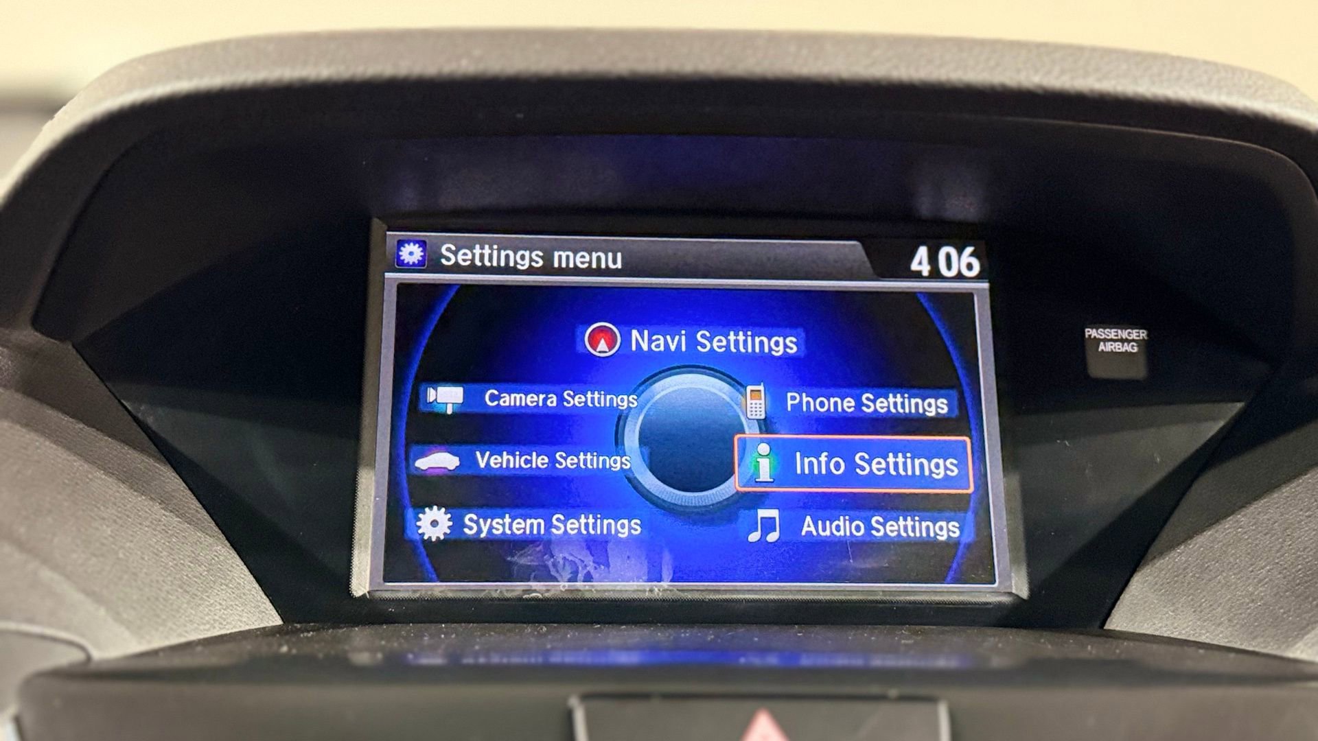 Used 2017 Acura MDX SH-AWD w/ Advance Package image 99