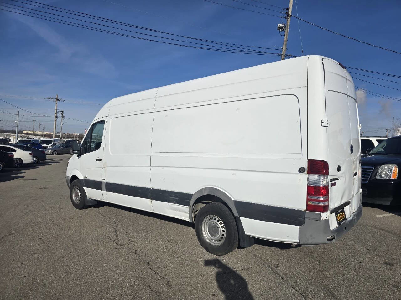 Used 2012 Mercedes-Benz Sprinter 2500 image 38