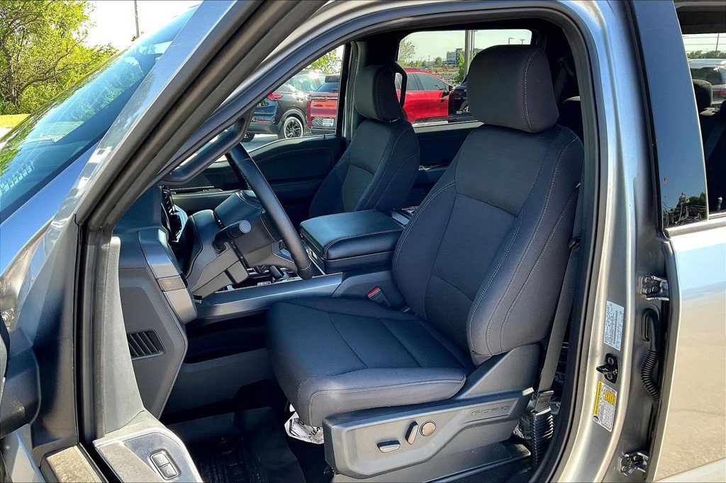 Used 2025 Ford F150 XLT w/ Equipment Group 302A MID AWD/4WD image 39