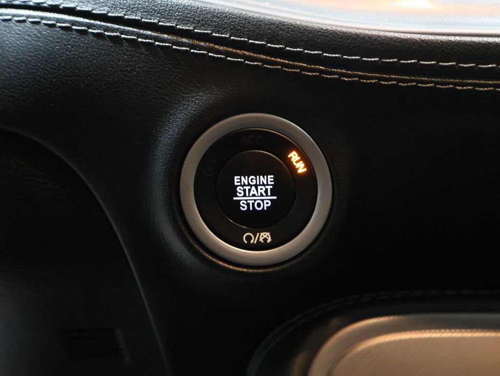 Used 2023 Dodge Challenger R/T w/ Plus Package image 25