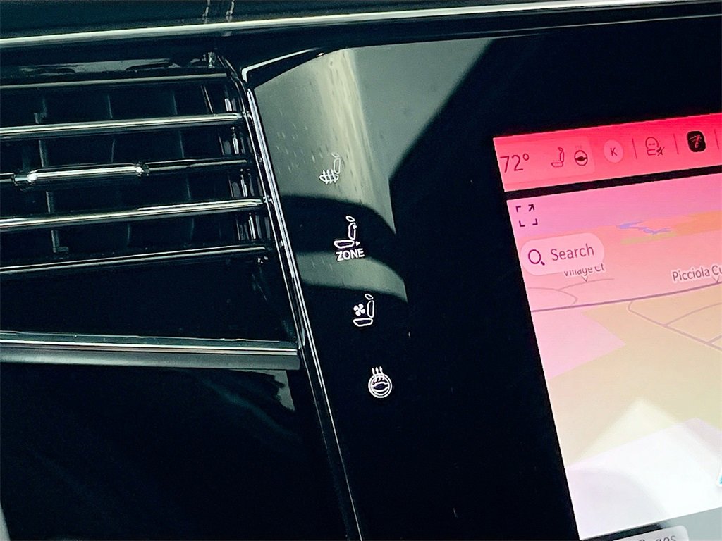 Used 2022 Jeep Wagoneer Series III w/ Premium Group I image 21