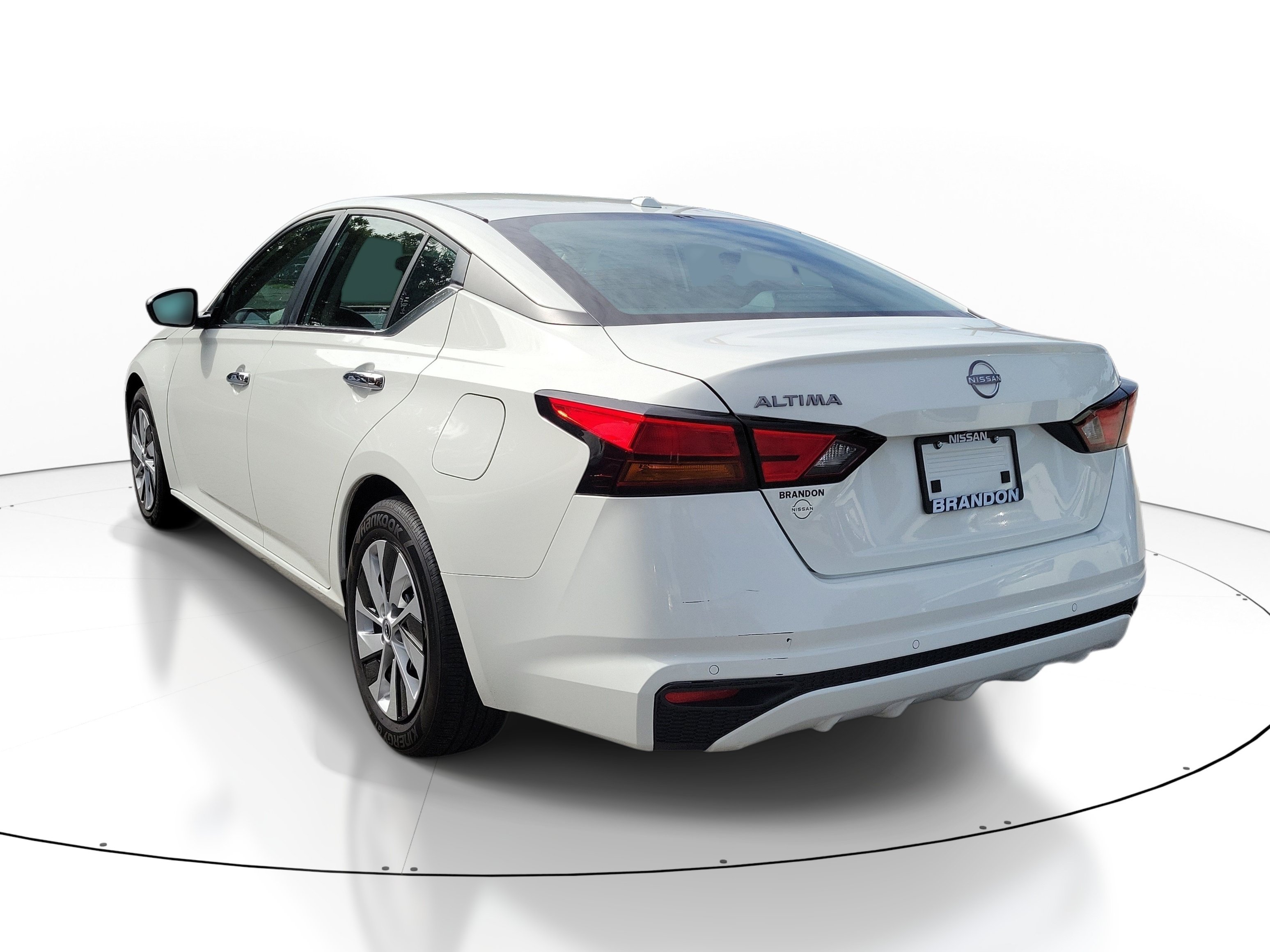 Certified 2025 Nissan Altima 2.5 S FWD image 5