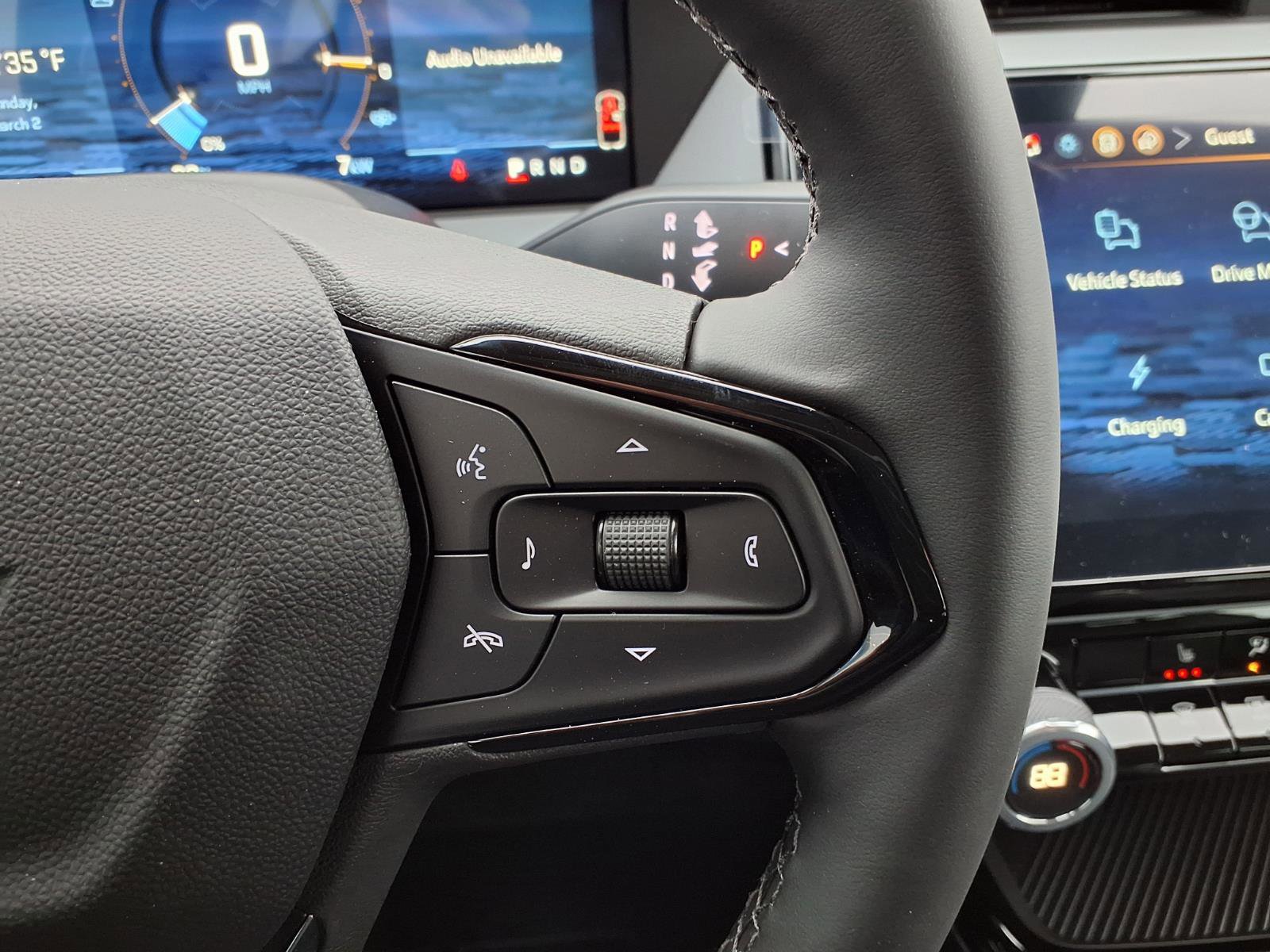 New 2027 Chevrolet Bolt LT w/ Comfort Package image 7