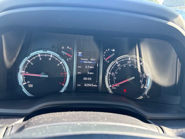 Used 2021 Toyota 4Runner TRD Off-Road Premium AWD/4WD image 26