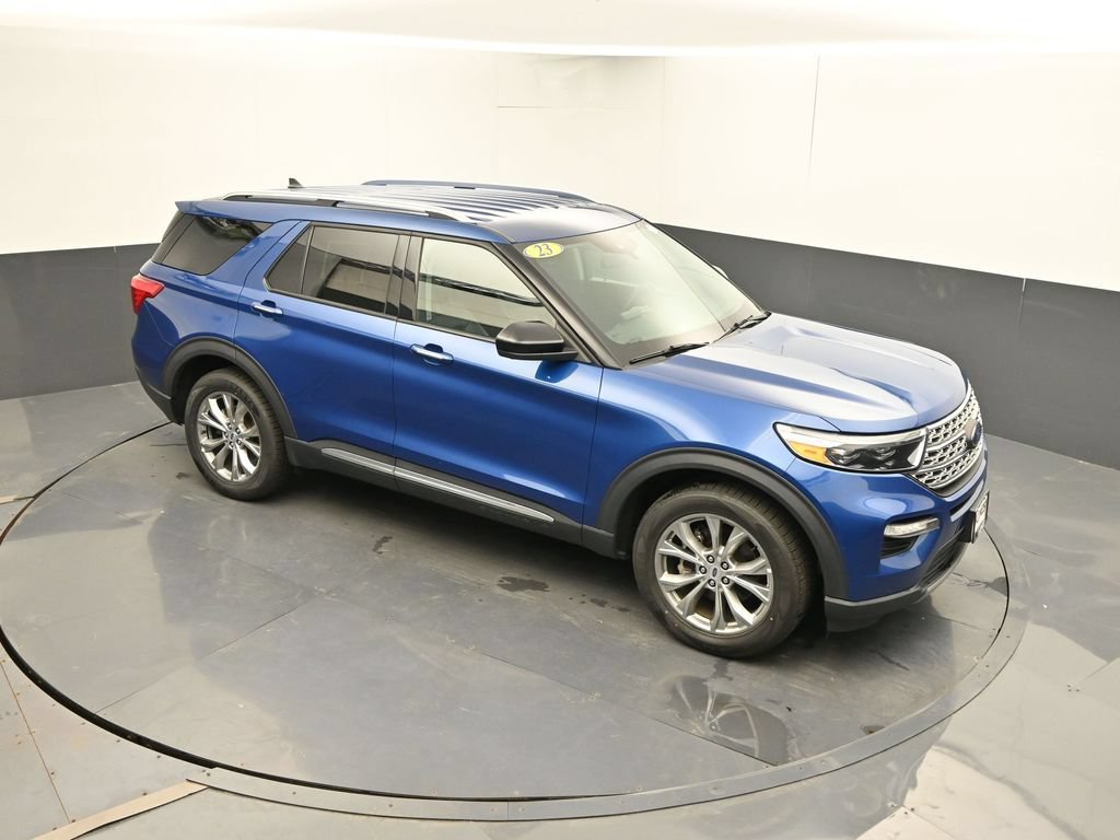 Used 2023 Ford Explorer Limited AWD/4WD image 35