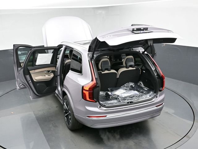 New 2026 Volvo XC90 B6 Plus w/ Protection Package Premier image 51